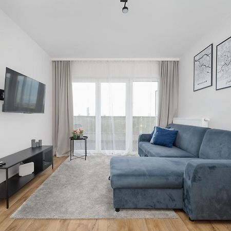 Klasyczny Apartament Z Balkonem We Wroclawiu By Noclegi Renters Экстерьер фото